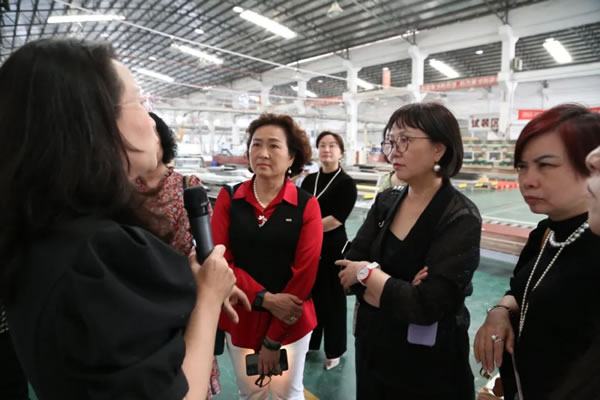 暖春行动，情系狮山｜邦元名匠迎来狮山女企业家协会到访